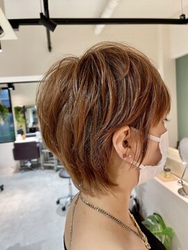 サラジュ 梅田店(SARAJU) sarajuサブリ　ショート　レイヤー　ウルフ