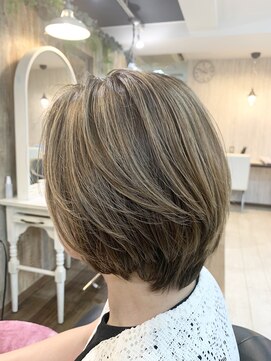 ブレス ヘアアンドスパ 湘南台(bless hair spa) ポイントハイライトスタイル