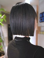 ハウ 心斎橋(how)&nbsp;20代30代大人可愛い小顔 地毛風ダブルカラー切りっぱなしボブ