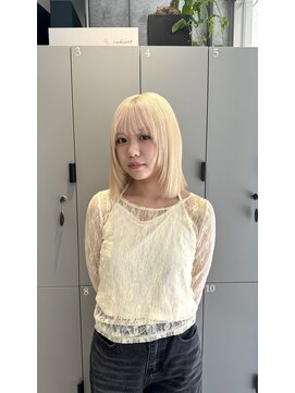 アース エレガンス 吉祥寺店(EARTH Elegance) 光をまとうミルクティーブロンド
