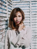 エマージュ 渋谷(Emerge)&nbsp;大人のゆるふわミルクティベージュ