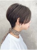 【絶壁カバー】立体感くびれショート×イルミナグレージュカラー