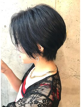 エール(a:le) ハンサムショート ブルーブラック