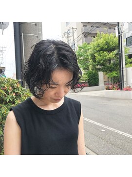 ショートボブ パーマ 黒髪 L マメ Mame のヘアカタログ ホットペッパービューティー