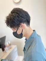 アトリエコア(Atelier Coa) センターパートマッシュ前下がりナチュラルパーマ刈り上げ