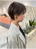 束間!大人くびれショート