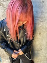 アルカナ 明治神宮前原宿(ARCANA)&nbsp;ピンクカラー　サーモンピンク　鮭フレーク