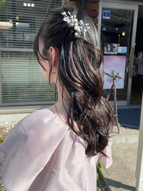 ゆる巻き　お呼ばれアレンジ　結婚式ヘアセット