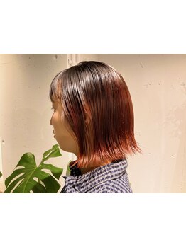 オーガニックカラーで髪にも頭皮にも優しく♪環境にも配慮したこだわりの薬剤をご用意しております。