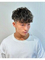 クレアメンズ 横浜能見台(CREA men's)&nbsp;横浜メンズパーマスペインカールメッシュパーマハイライトカラー
