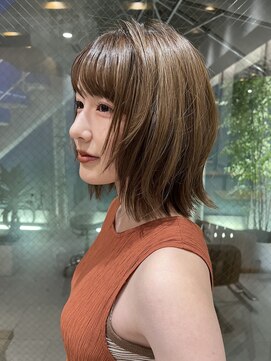 ヘームル(HEMEL) 大人顔周りレイヤーボブ