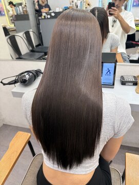 イオエ 心斎橋(ioe) 髪質改善トリートメント20代30代40代【髪質改善】