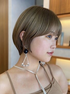 アビー(ABBEY4) ショートヘアショートカットコンパクトショートくびれショート