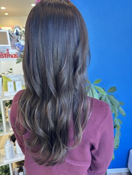 グレージュカラー×ロング♪