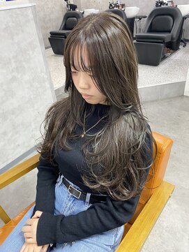 ワールドオーダー 天王寺店(WORLD ORDER) オリーブグレージュ×レイヤー 村上大樹