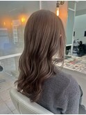 透明感グレージュブラウン×ゆるウェーブ