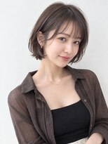 ヘアーメイク トレコローリ(hair make trecolori)&nbsp;【trecolori 津田沼】耳かけ大人ショートボブ