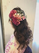 ペイジバイネオリーブ 吉祥寺店(Paige by Neolive) 卒業式袴着付け ハーフアップ生花アレンジ