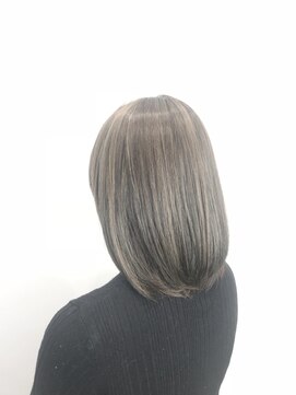 アヤナ バイ アヤラ(ayana by ayala) 3色ハイライト〈浦安 美容室〉