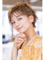 アメリ 新宿(Ameri)&nbsp;Ameri スリークベビィ小顔ショート　イルミナカラー　【新宿】