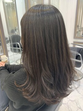 エスカーラ 表参道(THE ESCALA) 髪質改善パーソナル超音波プレミアムトリートメント【タビラ】