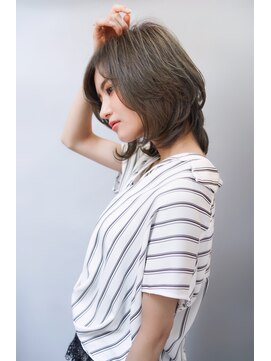 レスピア 銀座中央通り店(Respia) ひし形レイヤーボブ【銀座】