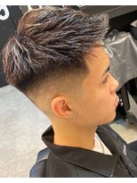 フランクスバーバーリザーブ 人形町店(FRANK’S BARBER RESERVE)&nbsp;スキンフェードカットアップバングフェザーアップ束感ショートk