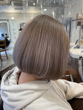 ヴィサージュエーデル(VISAGE edel) まろやかベージュ