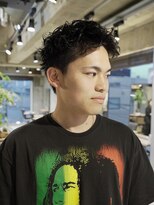 キュー(Cue_)&nbsp;スパイキーショートのロシパーマ　1 【影山】