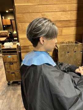 ハグ 横浜(HUG) ホワイトバレイヤージュ