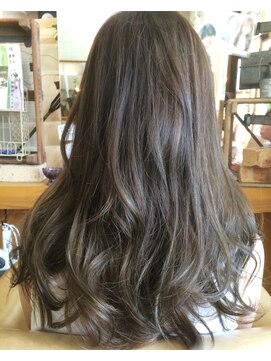 メーレ(me-re) ブリーチなしグレージュカラー