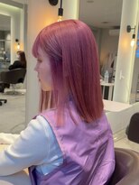 ケリーアン 太田(kelly.un)&nbsp;ピンクベージュ / 切りっぱなしボブ / うる艶ハイトーン / 群馬