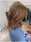 オレンジベージュ