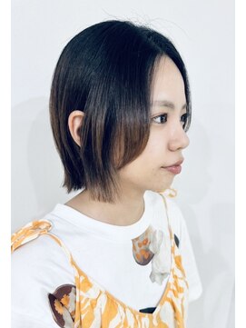 ミドル(MIDDLE) ミニボブ　ボブ　ワンレン