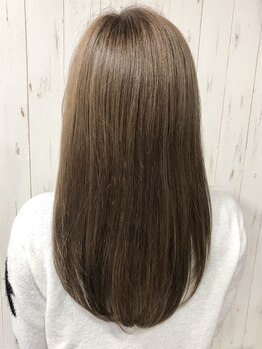 アイリー(AiRiy)の写真/乾燥によるパサつきや広がり、髪のダメージにお悩みの方に◎こだわりの薬剤でうる艶美髪へ♪