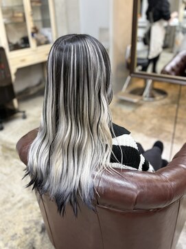 コニ(Coni) アンブレラ×シルバー＆裾カラー×ブラック