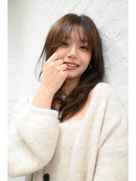 ブラウンカラー