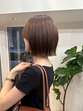 ロマリア ヒルズ 表参道 原宿(Lomalia HILLS) グレージュボブ[表参道/原宿/ダブルカラー/ケアブリーチ]