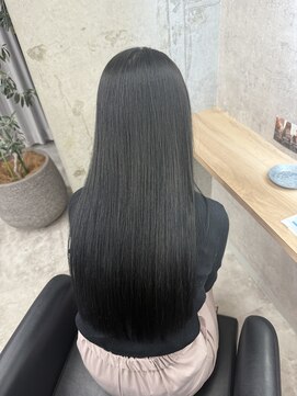 アロ 大阪梅田(alo) ブルーブラック/艶髪