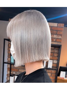 グリ(gris) ホワイトシルバー