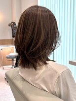 アビエブラン 若江岩田(abije blanc)&nbsp;くびれミディアム×艶ブラウン【若江岩田】