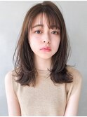 小顔カットボブルフ大人かわいいピンクベージュ薄めバングくびれ
