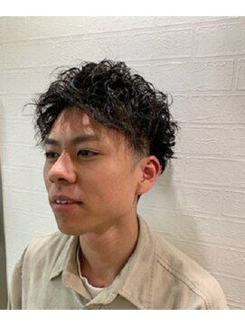 ネクサスアンドコー 錦糸町店(NEXUS&Co.) ツーブロックショート×ランダムパーマ[錦糸町][理容室]