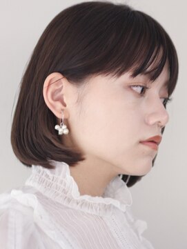 サーカス バイ ビュートリアム 青山(CIRCUS by BEAUTRIUM) 伸ばしかけボブ　結べるボブ　内巻きボブ　ボブ　イルミナ