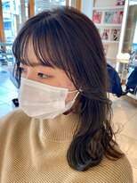 ビーチ(BEACH)&nbsp;ミルクティーブラウン_フェイスレイヤー外ハネミディアム