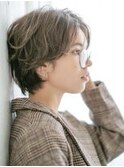 レディース_ショート_無造作_パーマ_センターパート