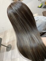 リリー(Lily)&nbsp;グレージュハイライト