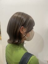 ゴーシェン 津田沼本店(Goshen)&nbsp;くすみベージュ×ボブ