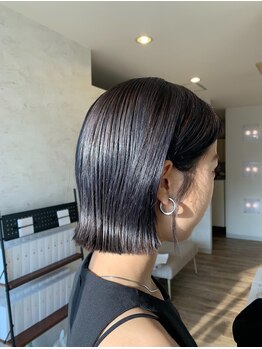 ピーブランズヘアー メイノハマ リチェッタ(P-brands hair meinohama Ricetta)の写真/【姪浜駅徒歩5分】＃小顔ショート＃ボブ＃ミニボブ＊似合わせカットで理想が叶う＊[室見/西新/大濠]