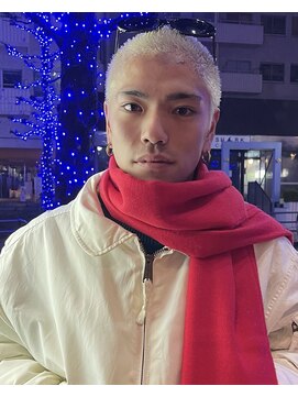 ソーコ 渋谷(SOCO) メンズショートブリーチカラーハイトーン抜きっぱブロンド